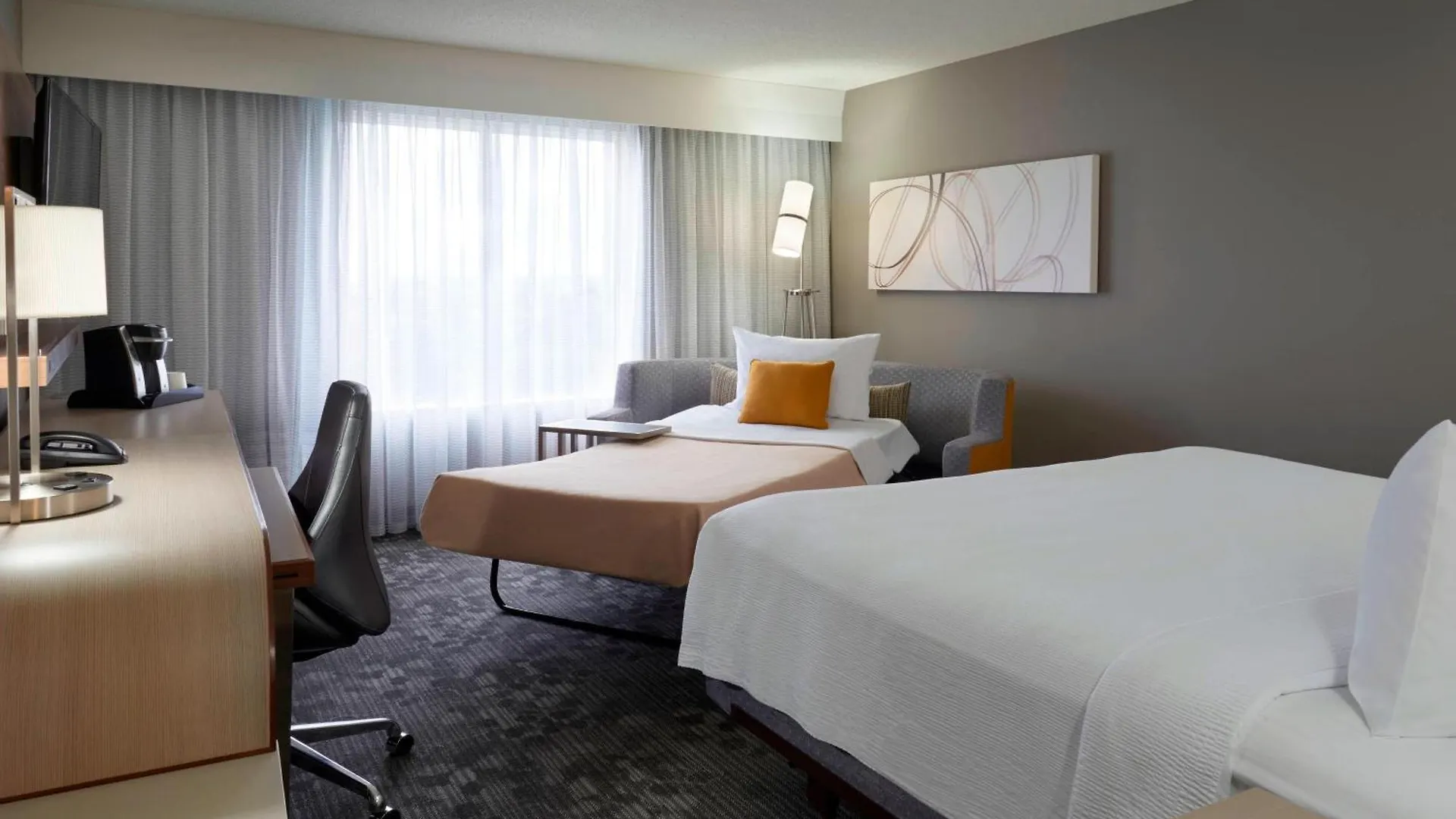 Hotel Courtyard By Marriott Toronto Airport 3*,  Kanada