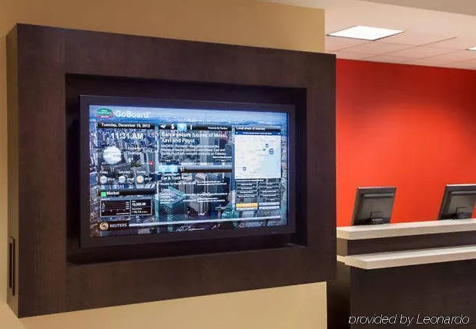 Hotel Courtyard By Marriott Toronto Airport